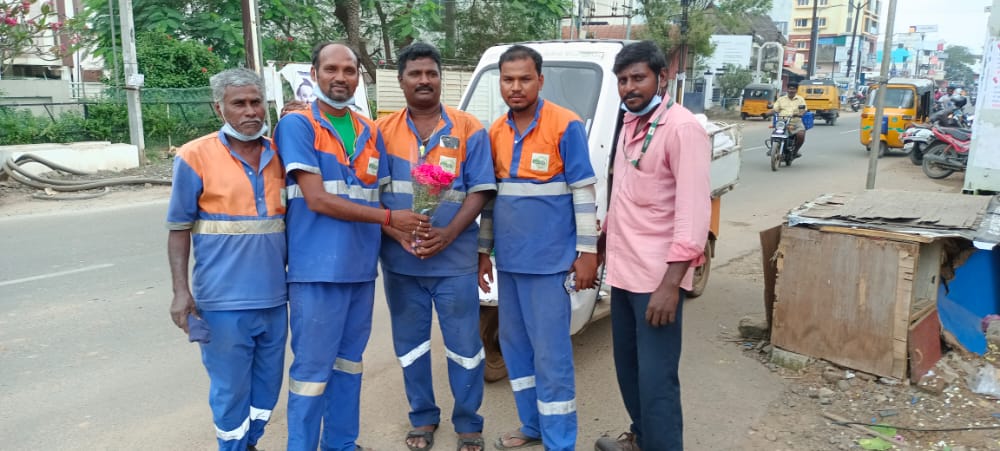 sanjeevi with fellow conservancy workers and afroz